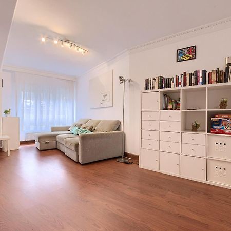 Apartamento Vivienda Turistica Acogedora En Uribarri Bilbao Exterior foto