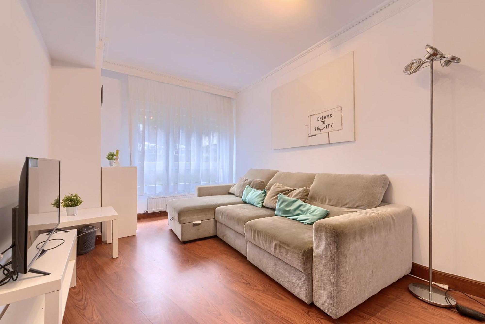 Apartamento Vivienda Turistica Acogedora En Uribarri Bilbao Exterior foto